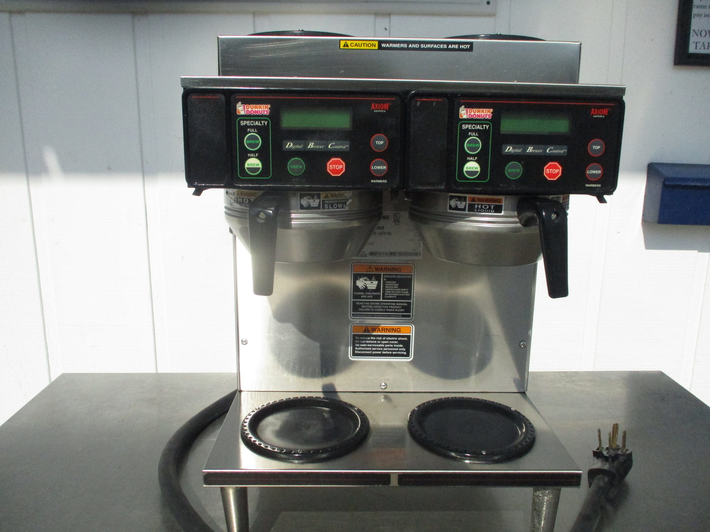 Bunn AXIOM 38700.00890 TWIN 2/2, Coffee Brewer, 120/208-240v, TESTED, #8696-E