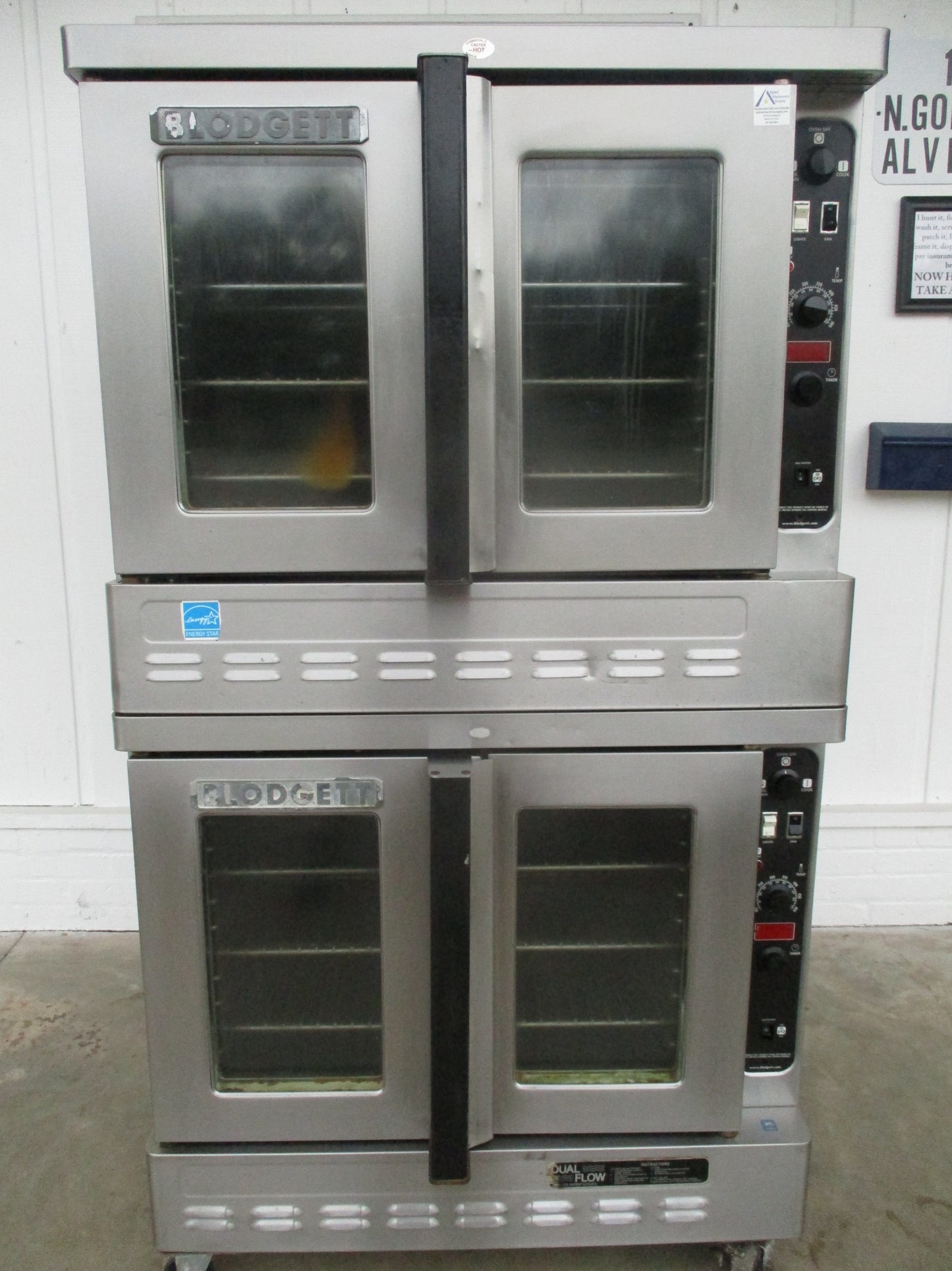 Blodgett DFG-100 DBL Double Deck Gas Convection Oven, Gas, 115v, TESTED, #8733