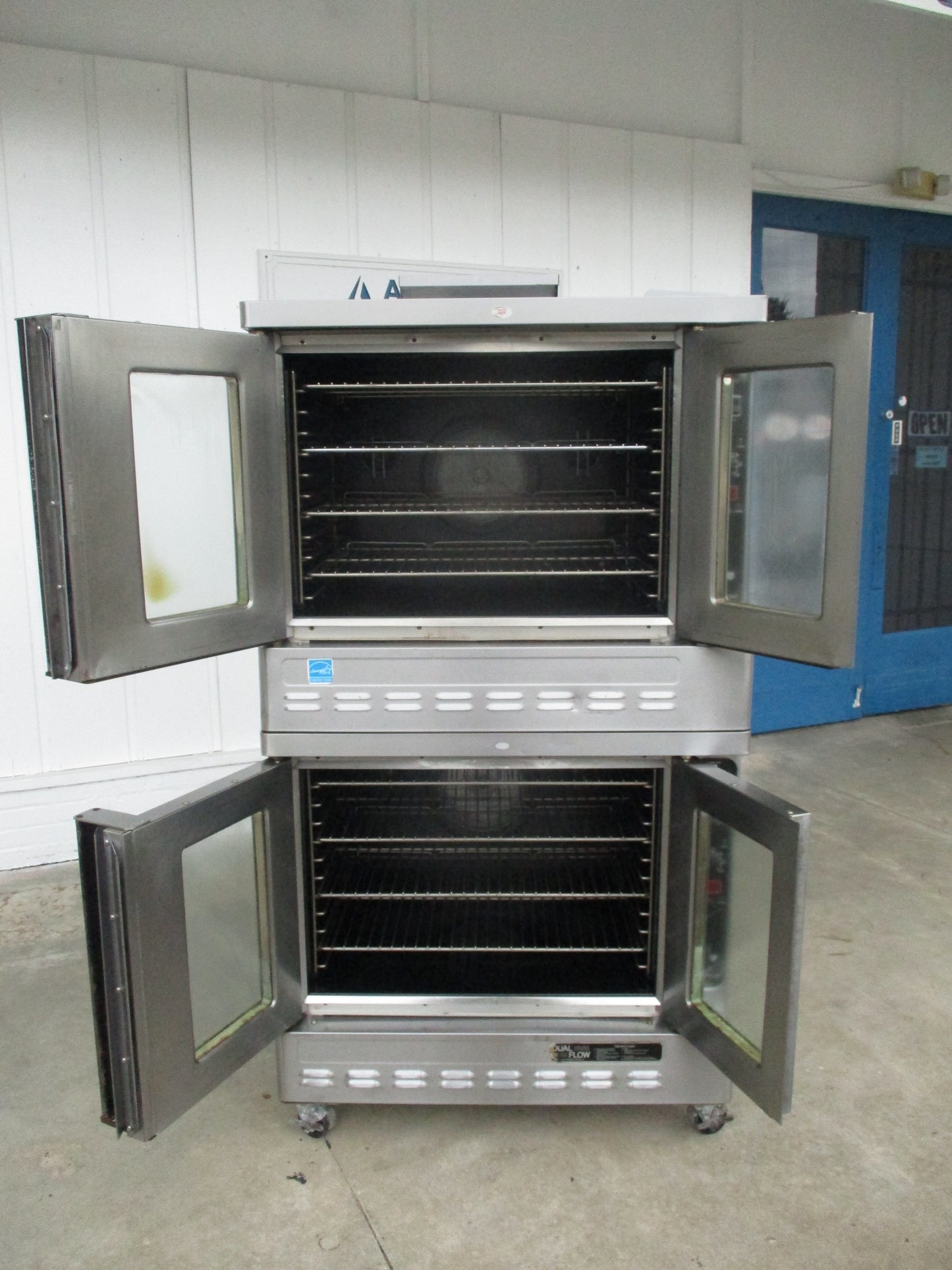 Blodgett DFG-100 DBL Double Deck Gas Convection Oven, Gas, 115v, TESTED, #8733