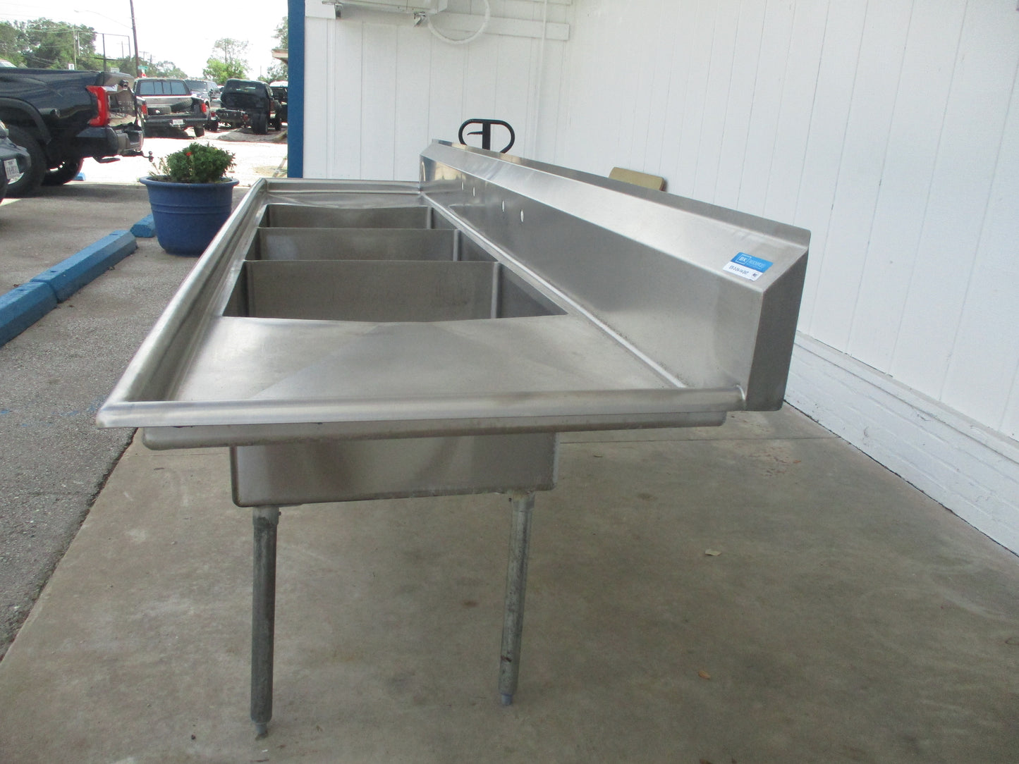 BK ES-3-24-14-24T, 3 Compartment Sink w Drain Boards, 120" x 30" x 44", #8899