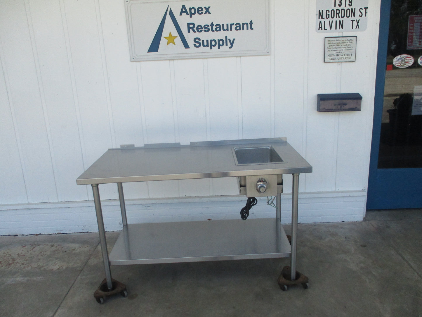 Wells MFG SS209D Stainless Table with 1 Steam Well, 120v, 10A, TESTED, #9009