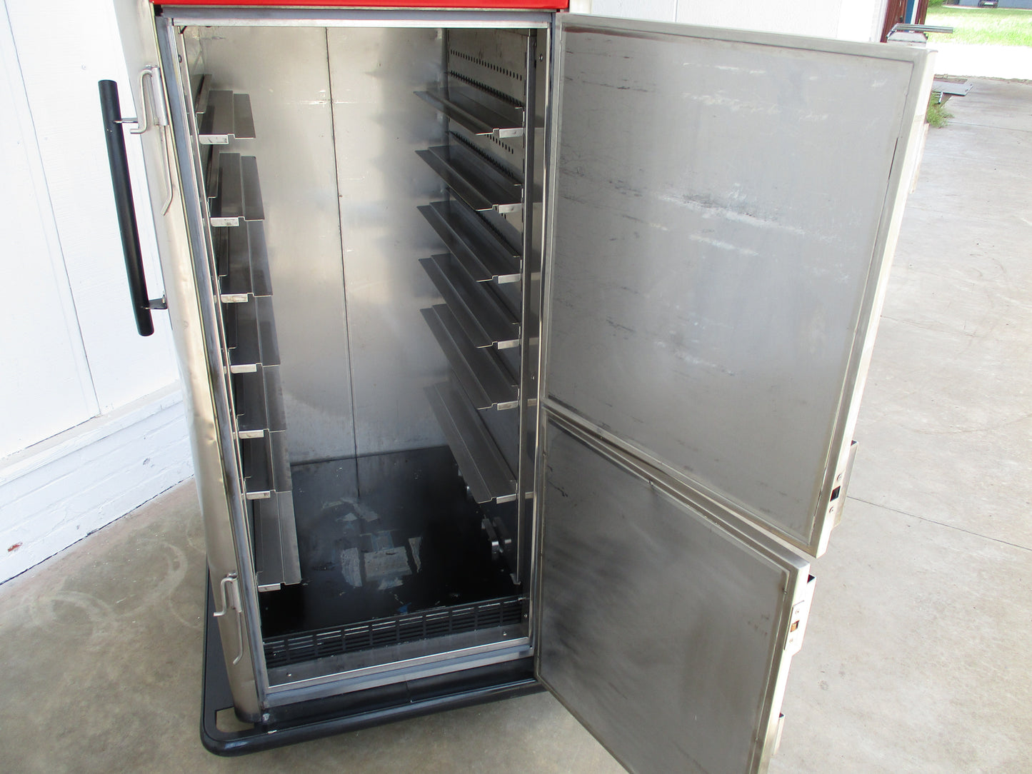 Carter-Hoffmann SR1820 12-Tray Heated Meal Delivery Cabinet, 120v, PH1, TESTED, #9032