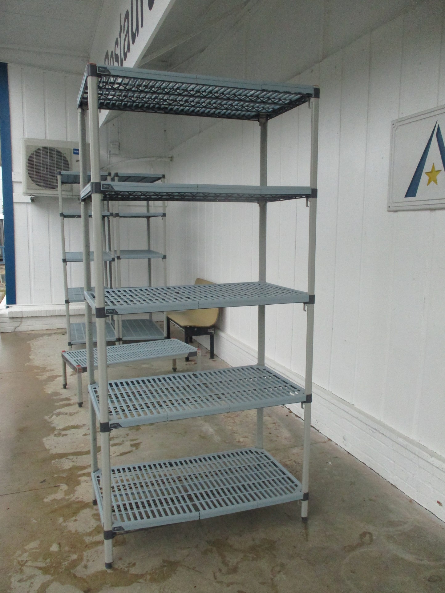 HEAVY DUTY Metro Shelving Unit for Walk-in Cooler, 42"W x 24"D x 86"H, #9043-D