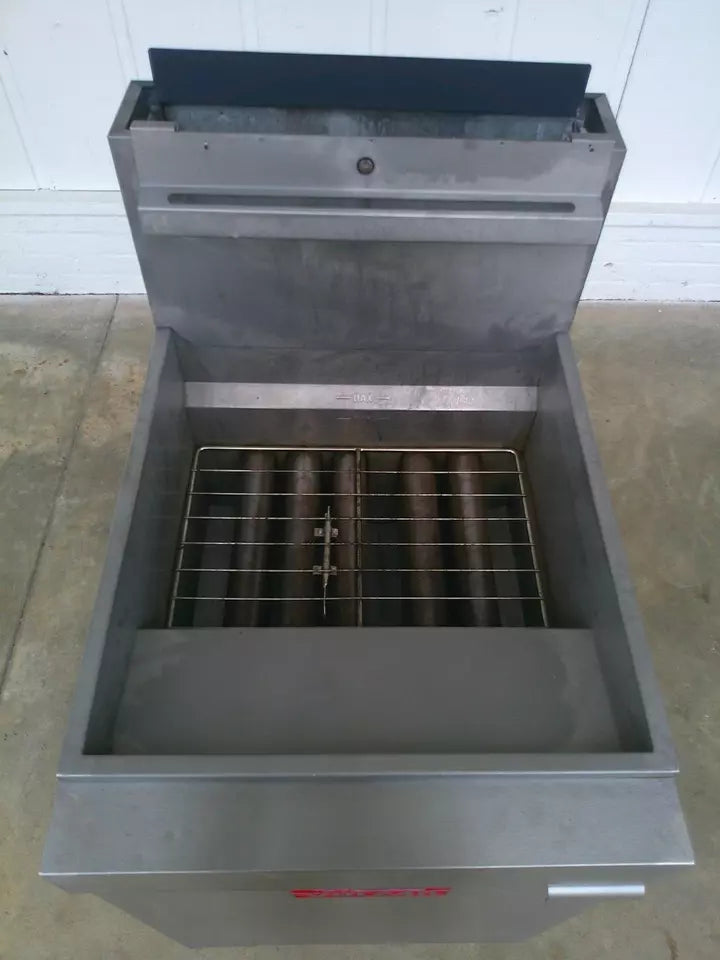 Vulcan Commercial Fryer, 75 lbs. Capacity, Gas, Floor Model, TESTED, #9076