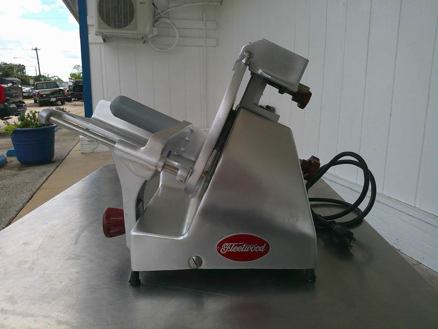 Fleetwood Commercial M220/E Compact Economy Deli Slicer, 9" Blade, TESTED, #9185