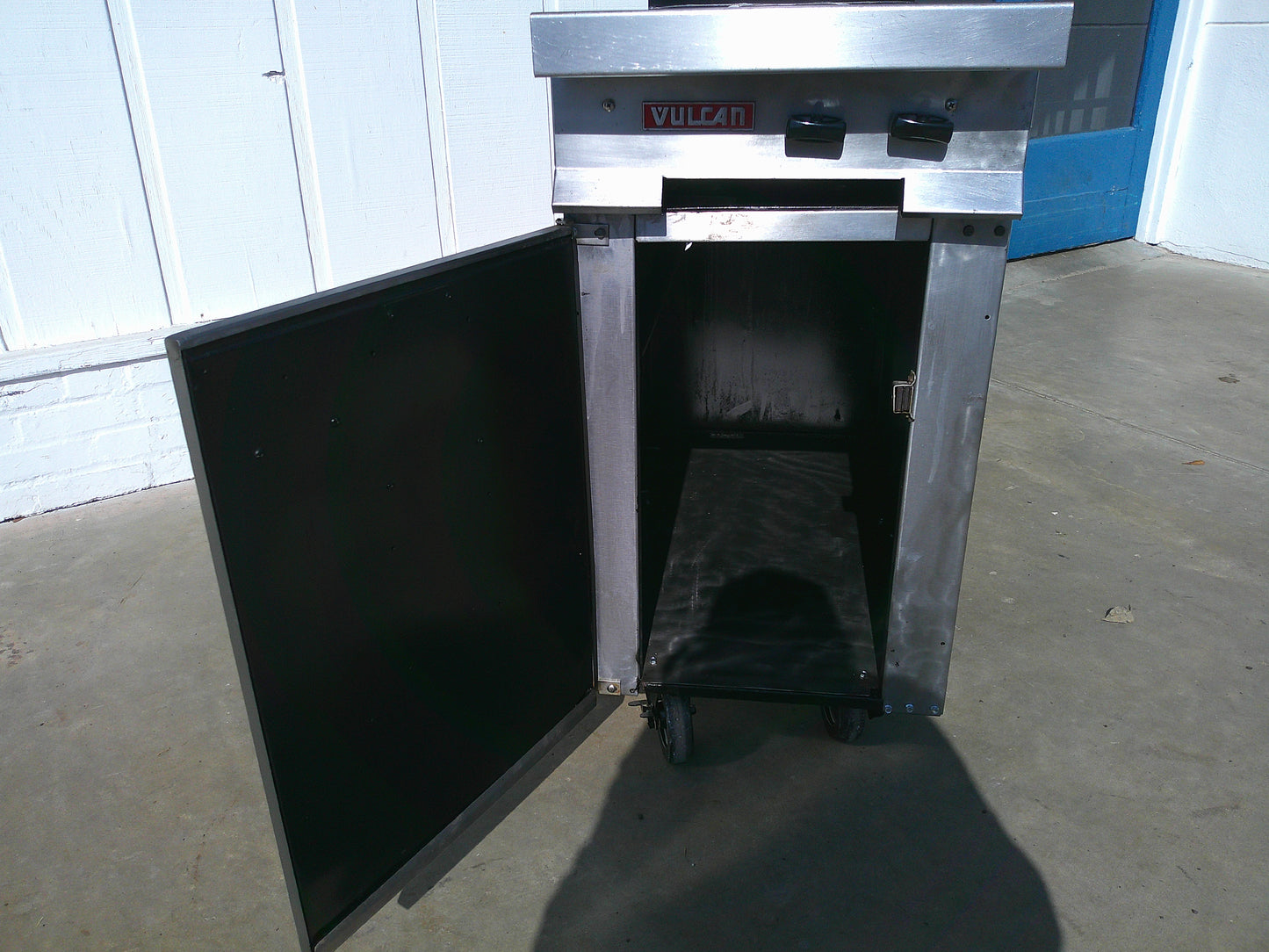 Vulcan 2-Burner Gas Range w/ Storage, Floor Model, TESTED, #9215