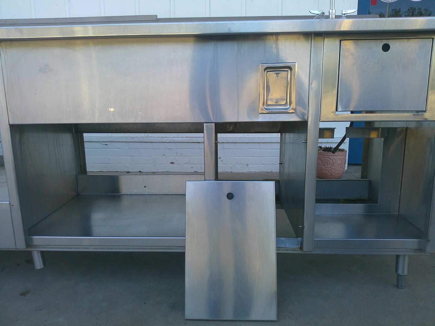 Stainless Steel XL Wait Station with Sink & Undershelves, HUGE STORAGE, #9221