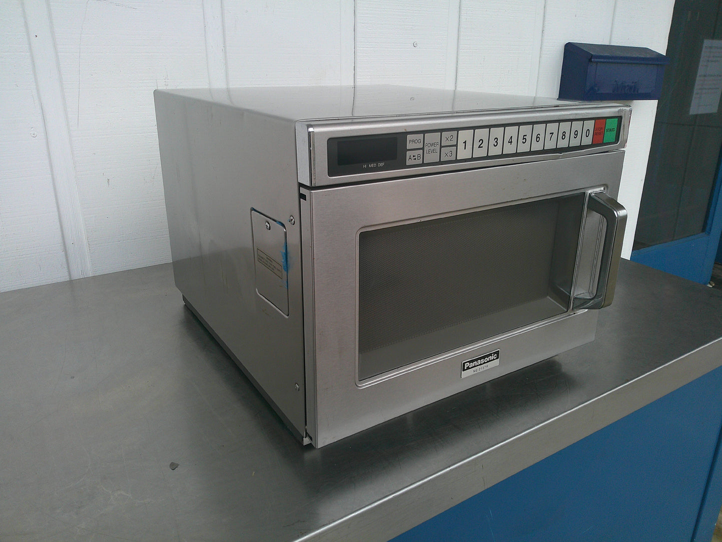 Panasonic NE-1258R, Commercial Microwave, FOR PARTS ONLY, TESTED, #9338