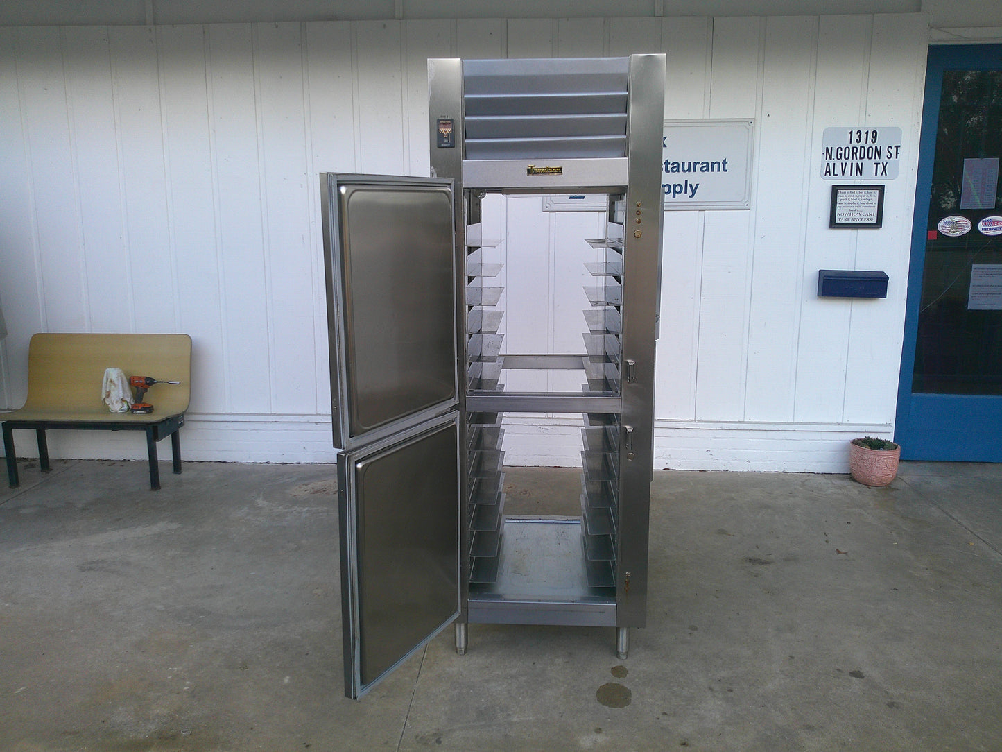 Traulsen AHT132WPUT-HHS, Half-Door Pass-Through Refrigerator, TESTED, #9353c