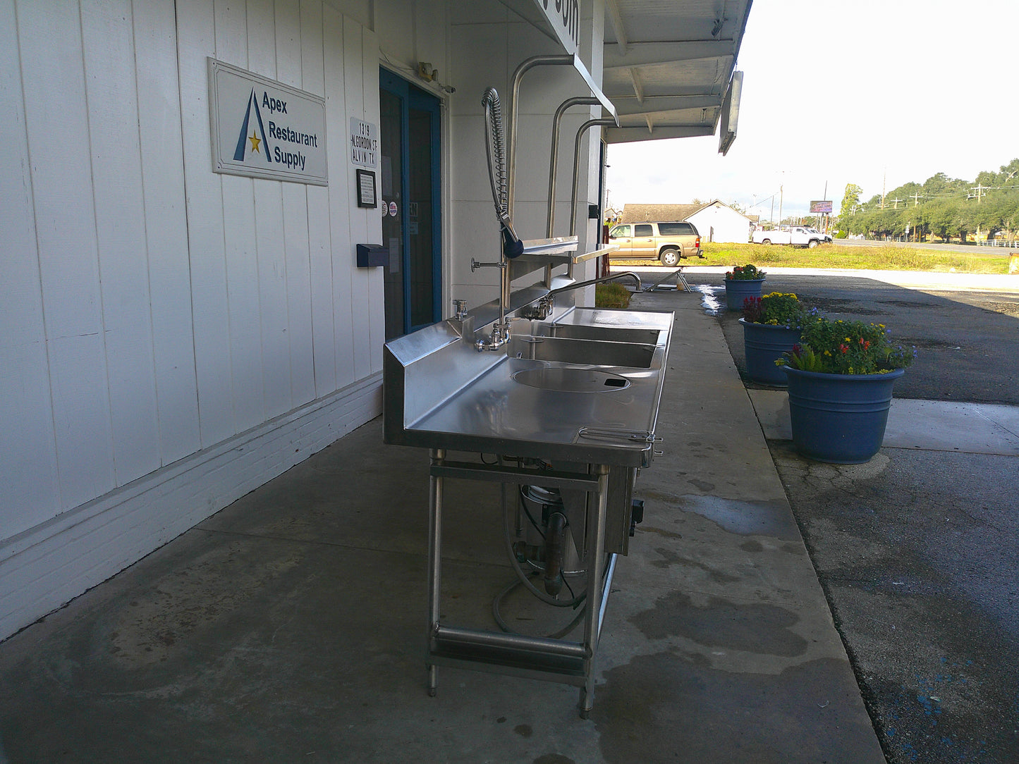 Stainless Steel Wash Table w/ 2-Comp Sink, Disposal System & Storage, TESTED, #9352c