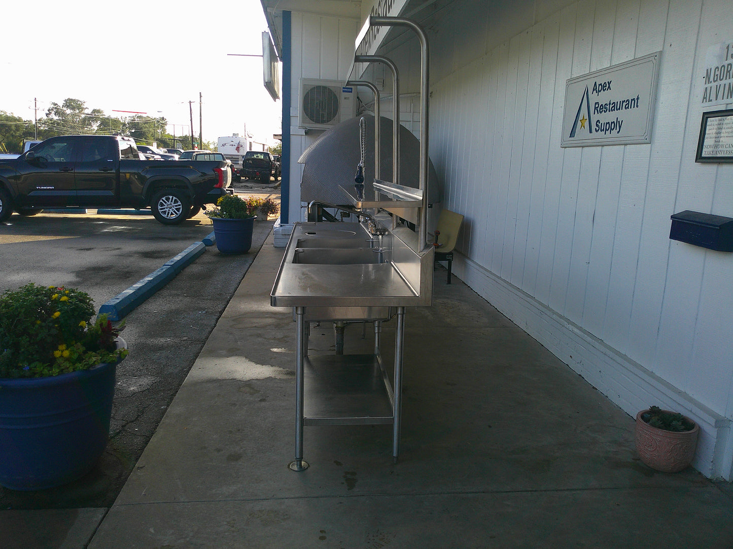 Stainless Steel Wash Table w/ 2-Comp Sink, Disposal System & Storage, TESTED, #9352c