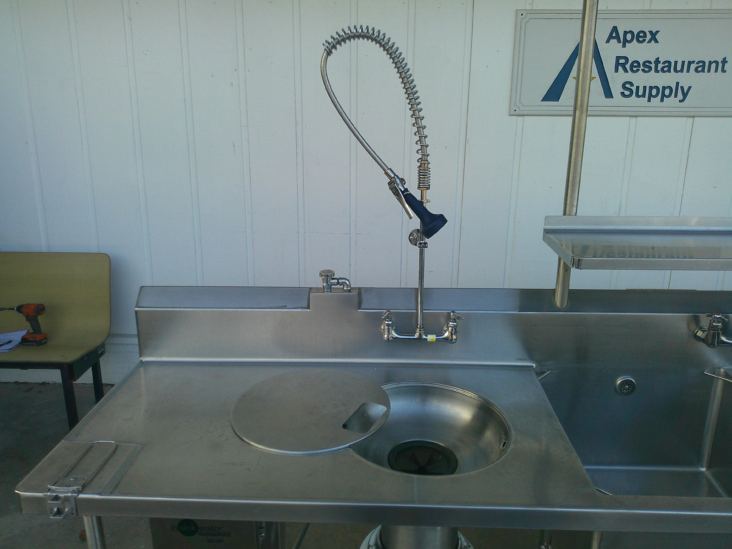 Stainless Steel Wash Table w/ 2-Comp Sink, Disposal System & Storage, TESTED, #9352c