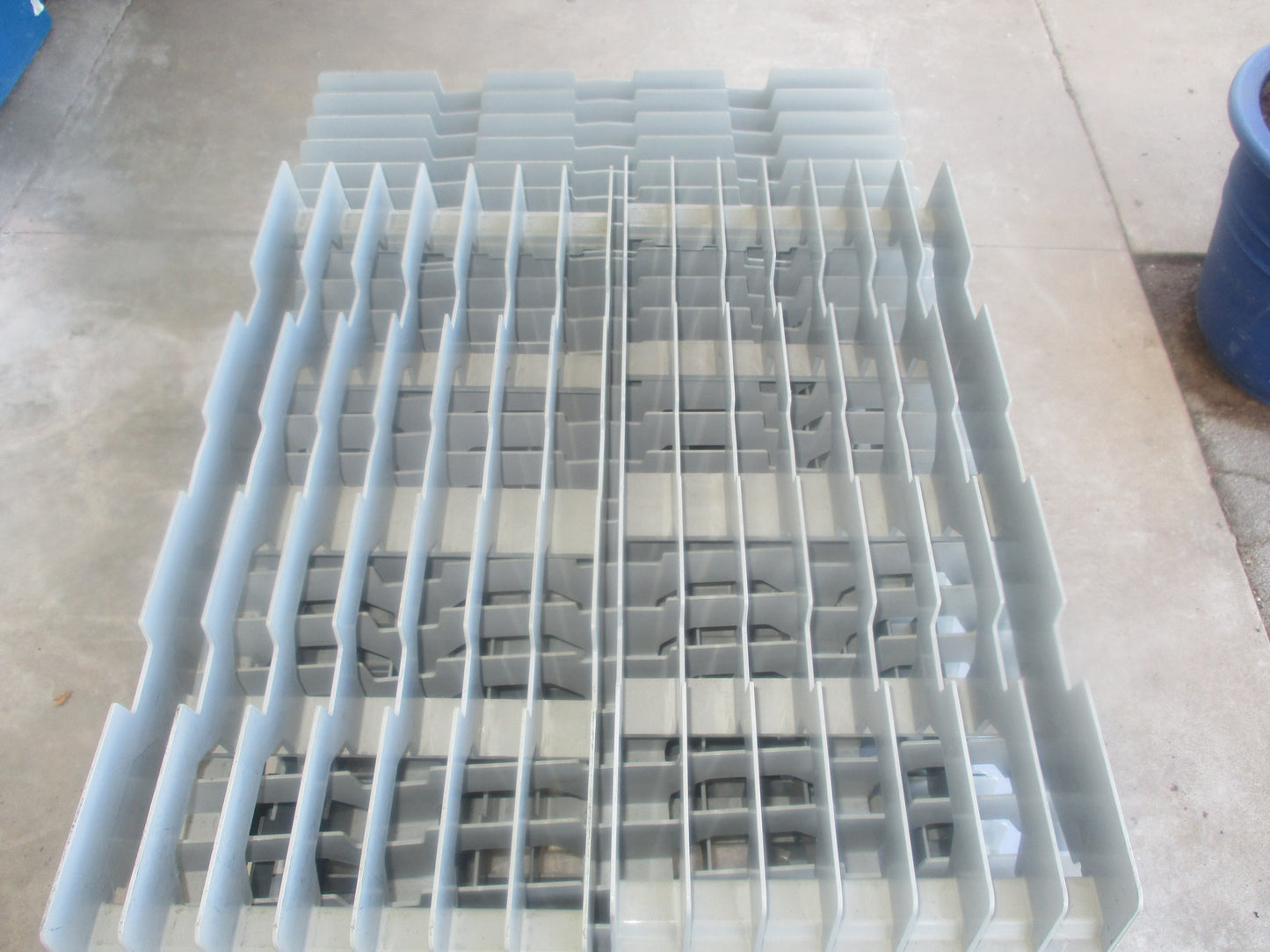 LOT of 15 Cambro CSDR7 Vertical Drying Rack and Storage Cradle, #8770