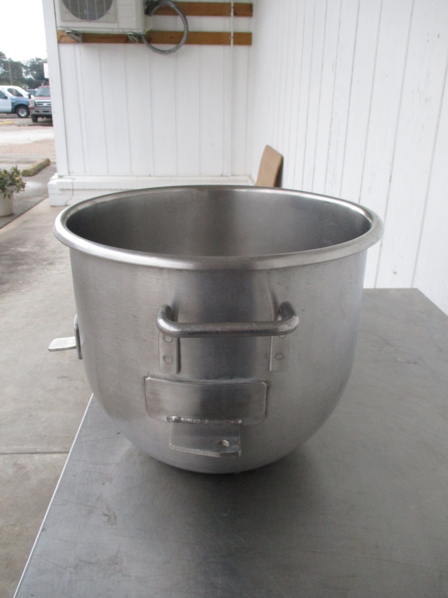 Hobart # VMLH-30, 30 Qt. Stainless Steel Commercial Mixing Bowl, #7082